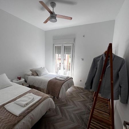 Luxury New 6 Pax Apart Downtown. Apartment Кордоба Екстериор снимка