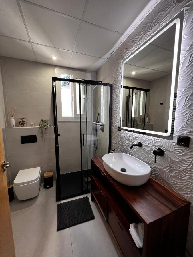 Luxury New 6 Pax Apart Downtown. Apartment Кордоба Екстериор снимка