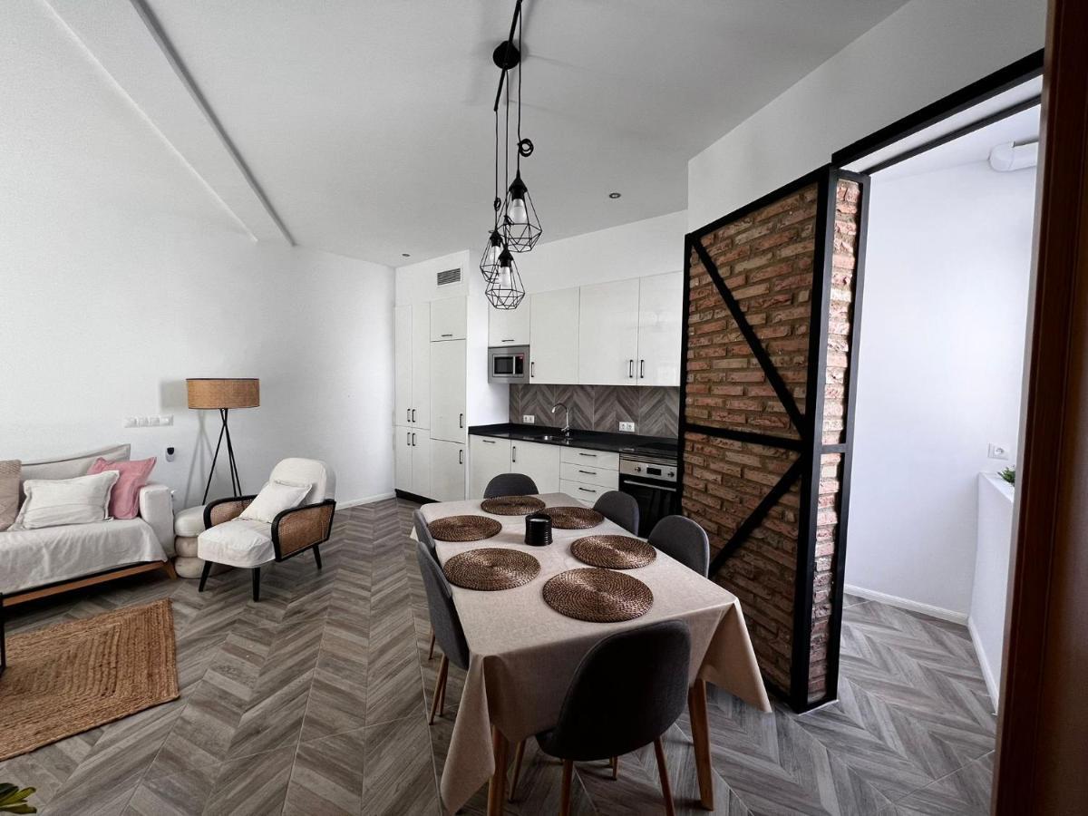 Luxury New 6 Pax Apart Downtown. Apartment Кордоба Екстериор снимка