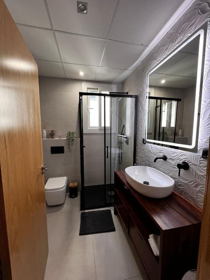 Luxury New 6 Pax Apart Downtown. Apartment Кордоба Екстериор снимка