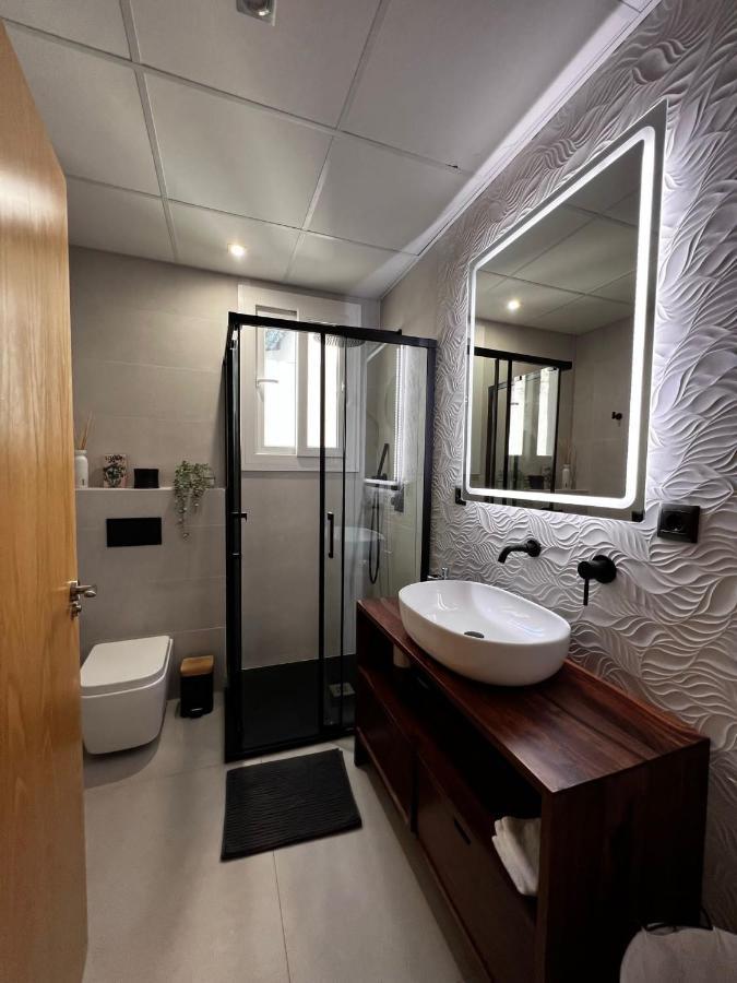 Luxury New 6 Pax Apart Downtown. Apartment Кордоба Екстериор снимка